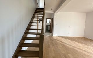 Casa cu 5 camere - Dumbravita - Poză 7