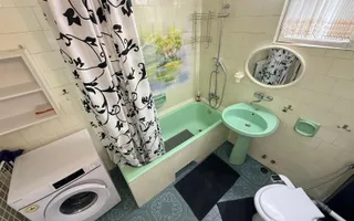 2 camere| curte comuna cu 3 apartamente| centrala proprie| zona aradului| - Poză 12