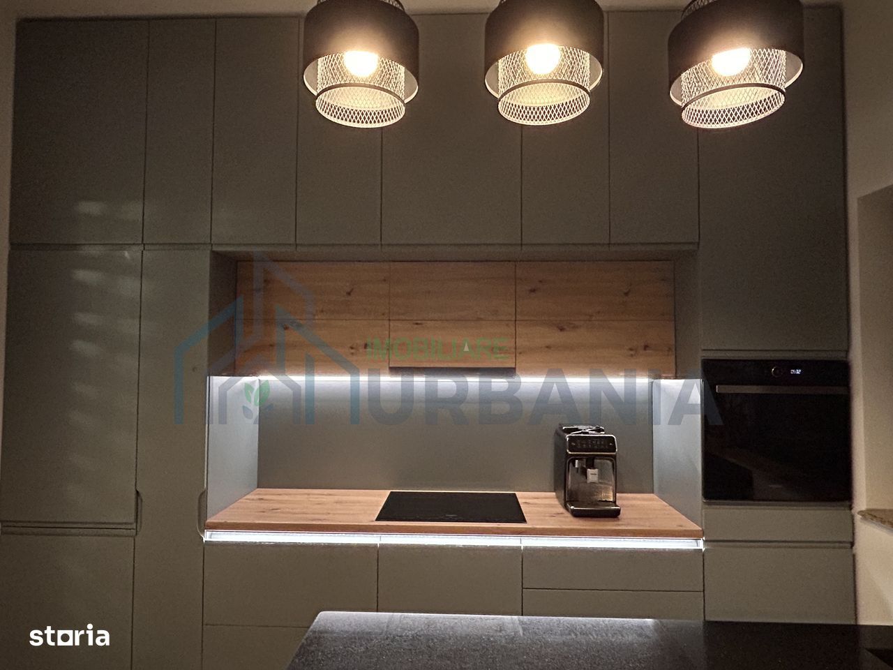 Casă cu 4 camere, în curte, finisaje high-quality - Poză 11