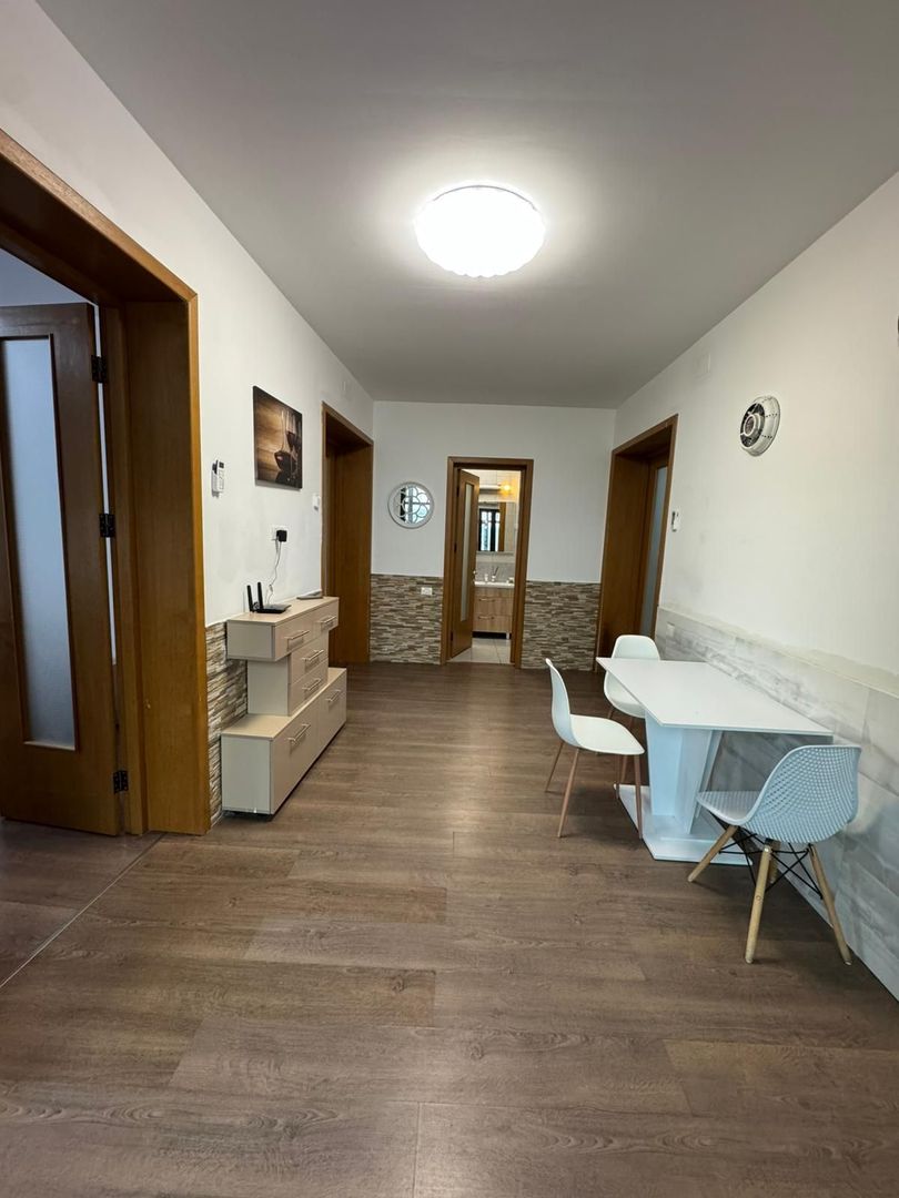 APARTAMENT-CENTRALA PROPRIE – 3 CAMERE - METROU TINERETULUI - UNIRII - Poză 12