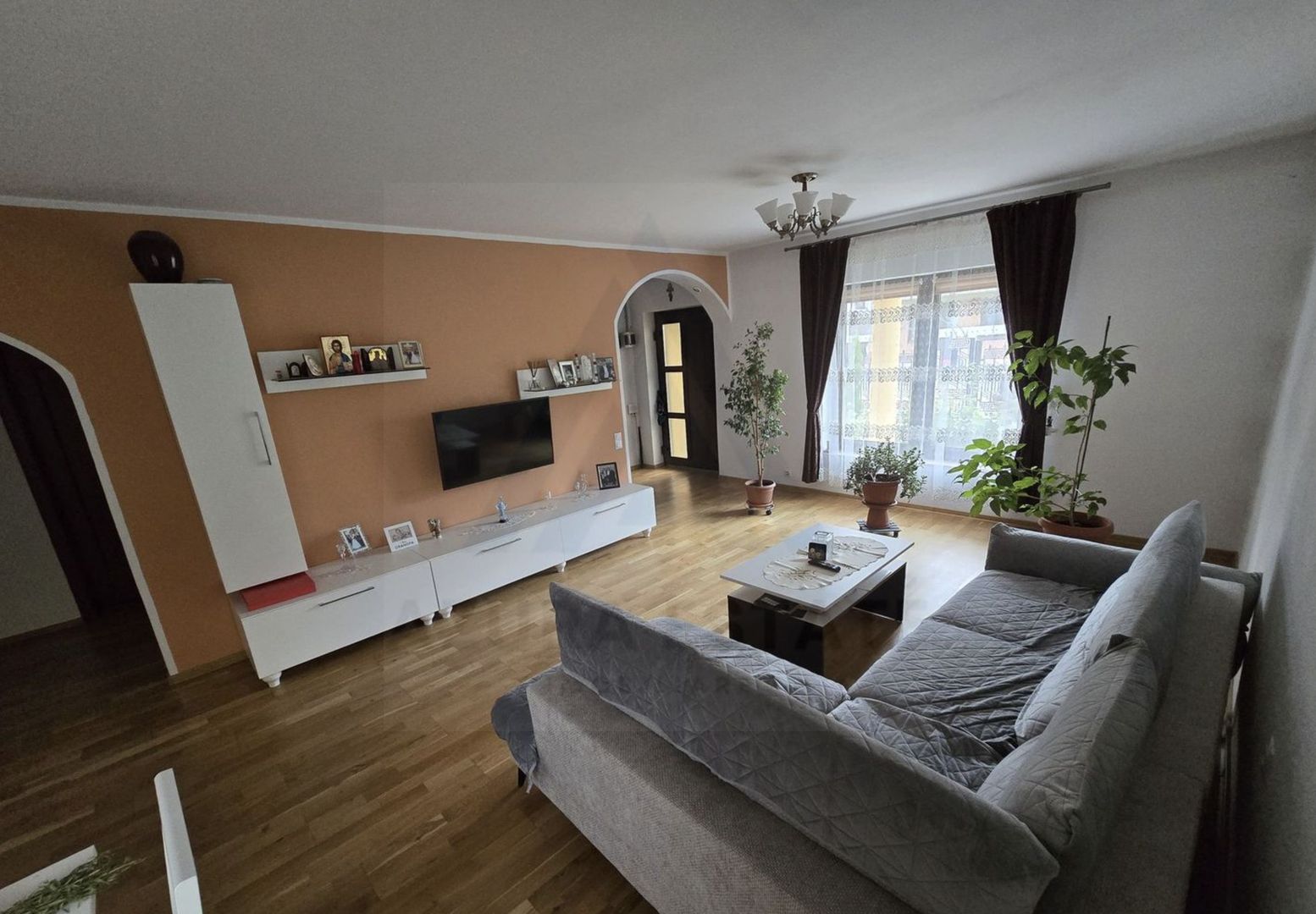 Casa individuala pe un singur nivel cu teren 418 mp in Arhitectilor - Poză 2