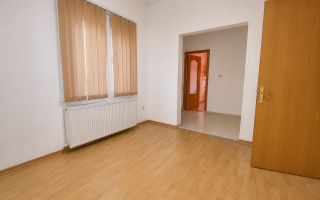 Spațiu comercial de închiriat | Ploiesti | Str. Mircea cel Bătrân - Poză 5