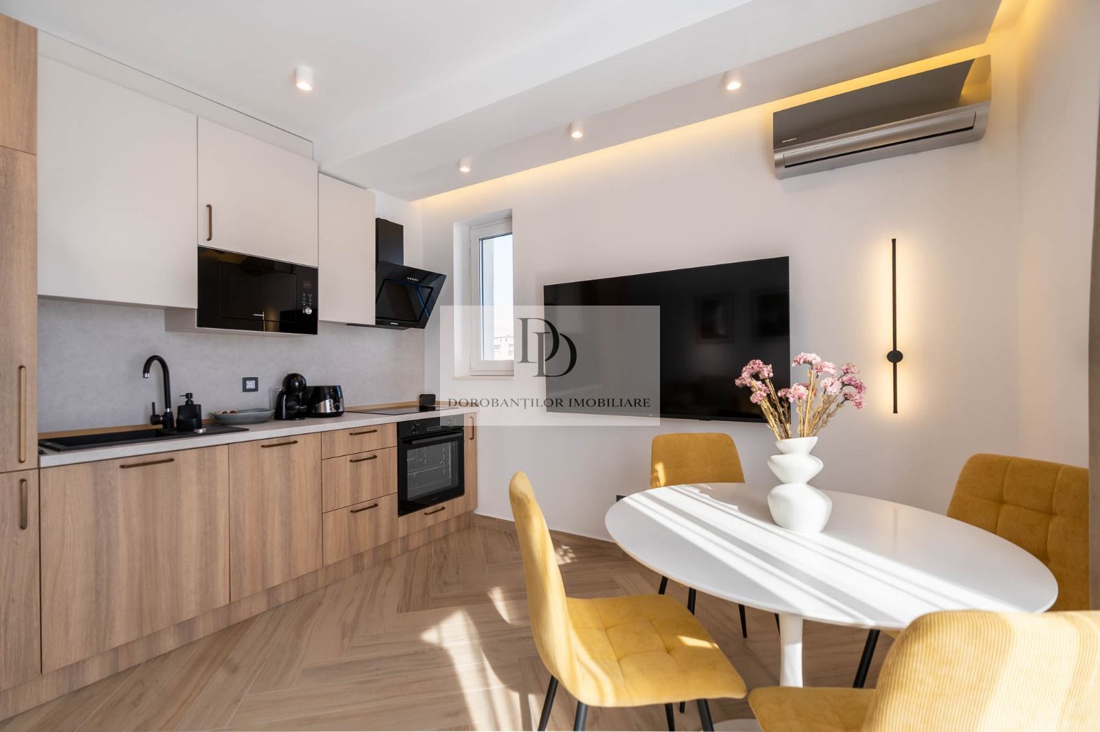 Penthouse LUX cu terasă 150 mp & jacuzzi | Iulius Mall – FSEGA - Poză 2