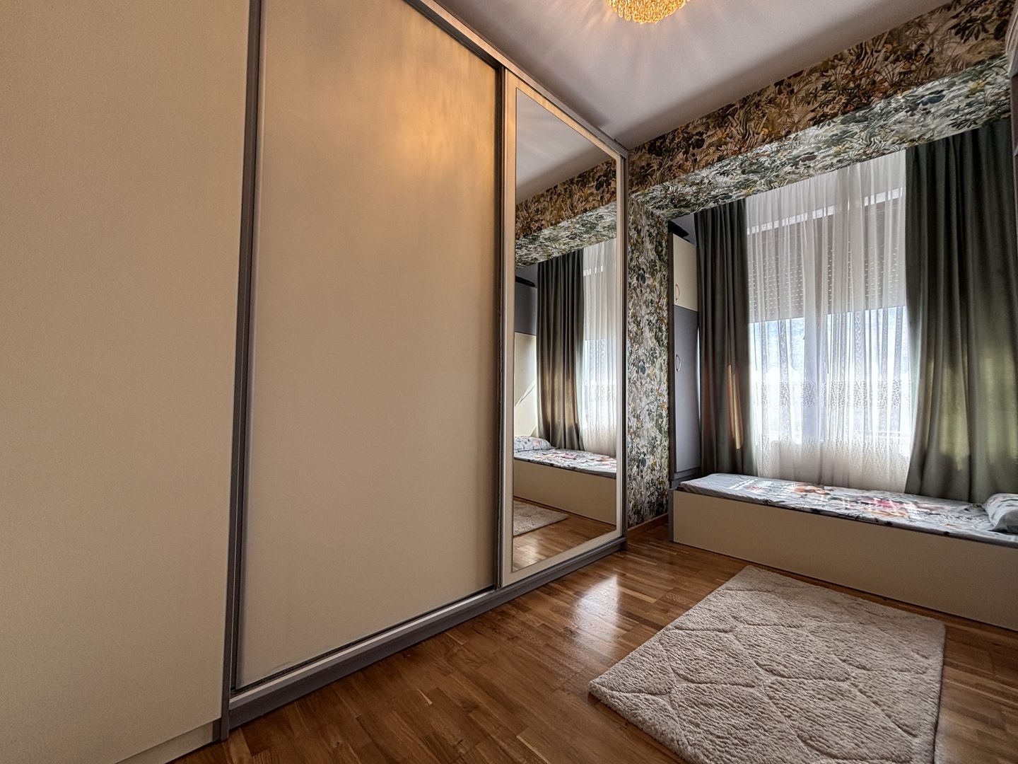 Apartament spectaculos 120 mp | Panorama către oraș | 2 Locuri Parcare - Poză 26