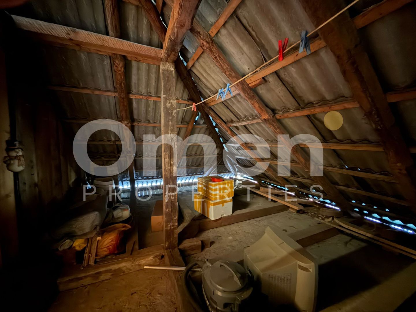 Casa cu piscina de vanzare, cu 6 ari de teren, Unguras - Poză 19