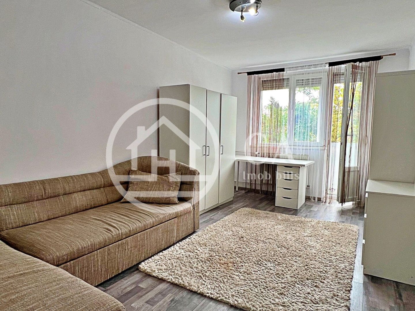 Apartament cu 2 camere de închiriat în zona 0, Oradea - Poză 1