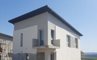 🏡 VILĂ DEOSEBITĂ MIROSLAVA - Poză 1