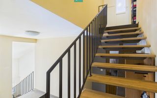 Apartament deosebit cu 3 camere , zona Fratelia - Poză 23