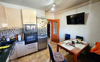 Apartament 3 camere, 111 mp utili, cu garaj, Cetate - Poză 7