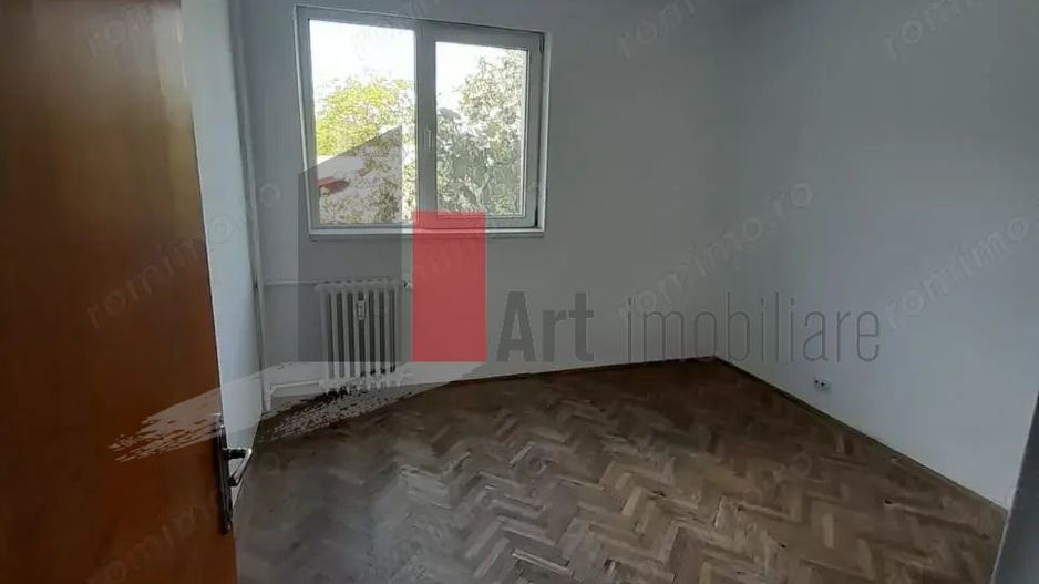 Apartament 4 camere Titan - Poză 9