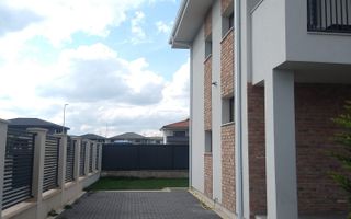 Duplex finisat modern de 120mp, curte 250mp, 2 parcari, zona Terra - Poză 20