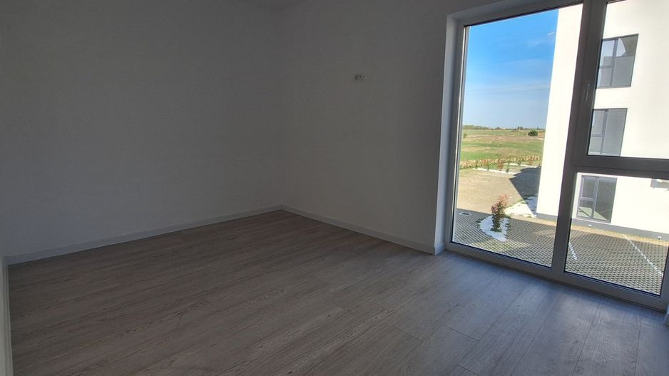 Apartament 2 camere cu loc de parcare inclus - Poză 5