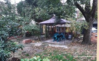 Casa mare, cu 4 apartamente a cate 1, 2, 3 și 4 camere fiecare - Poză 6