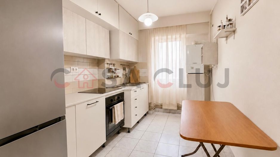 3 camere decomandate, etaj intermediar, zona Primăverii - Poză 2