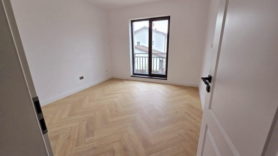 VILA 5 CAMERE | CORBEANCA | LANGA PADURE - Poză 9