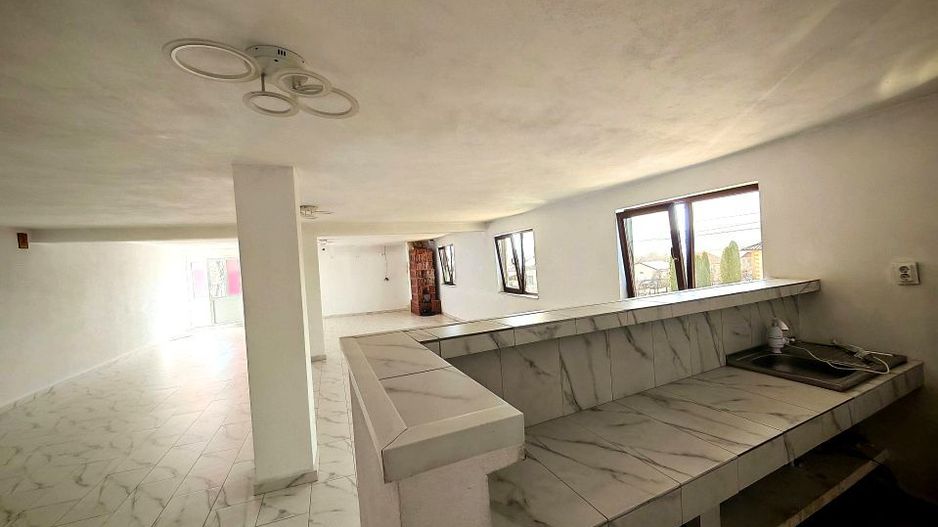 Spațiu comercia cu teren Dârmănești, Argeș-ideală pentru locuința sau afacere  - Poză 13