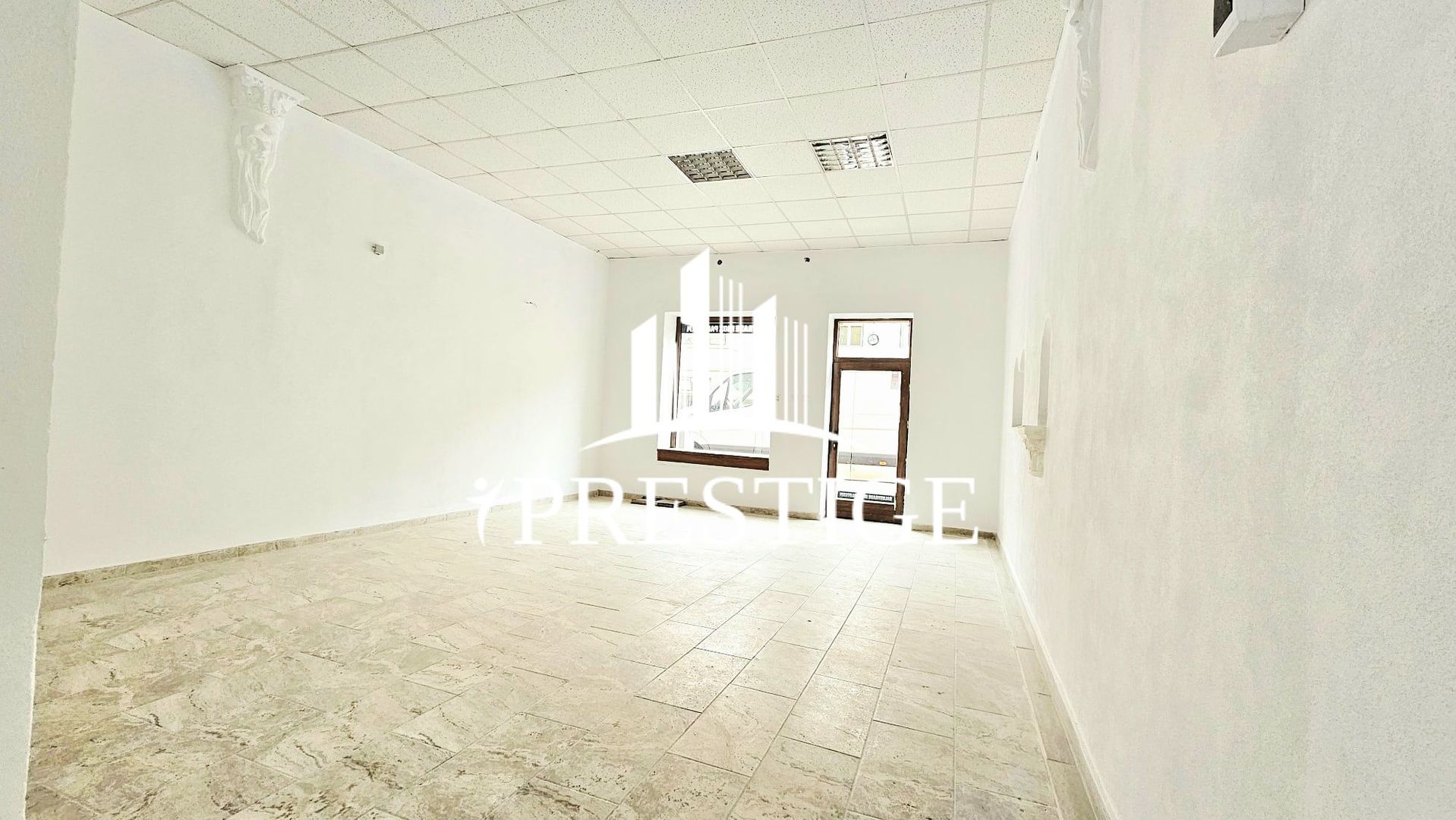 SPAȚIU COMERCIAL ULTRACENTRAL | ACCES STRADAL | VAD PIETONAL | 9 MAI - Poză 1