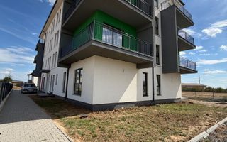 Apartament cu 2 camere si bucatarie inchisa 56 mp in Giroc - Poză 2