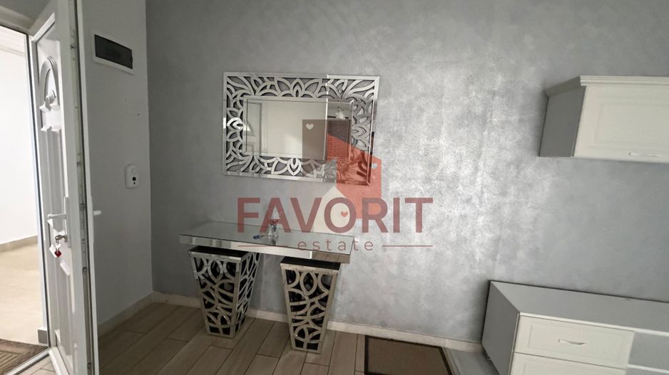 Mobilat si utilat. Disponibil imediat. Loc de parcare - Poză 10