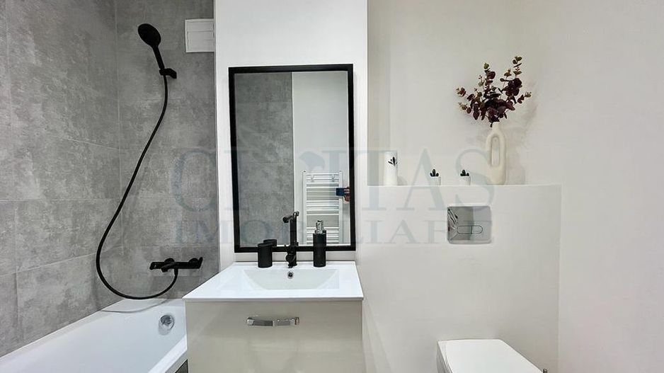 3  camere LUX, zona FSEGA, decomandat, etaj 6!! - Poză 7