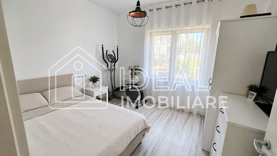 Casă Individuala cu 5 camere, si 500 mp de curte, cartierul Primaverii - Poză 5