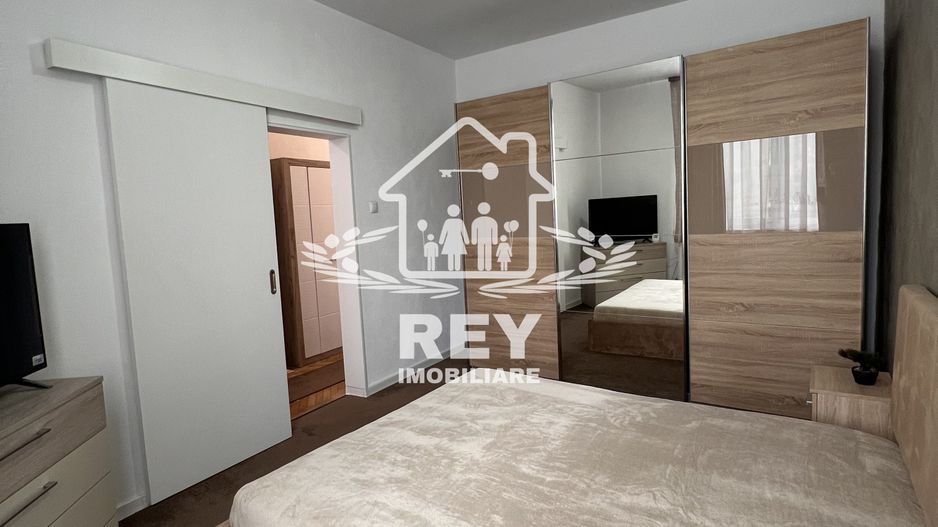 Apartament de vânzare 2 camere decomandate zona Str. Constituției/9mai - Poză 15