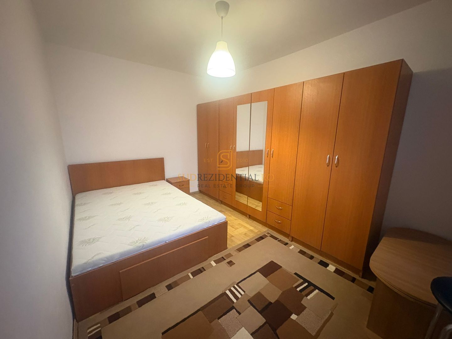 Apartament cu 3 camere, zona Giurgiului, 7/10, Comision 0% - Poză 1