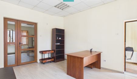 Spațiu central birou/locuință – Str. Primăriei