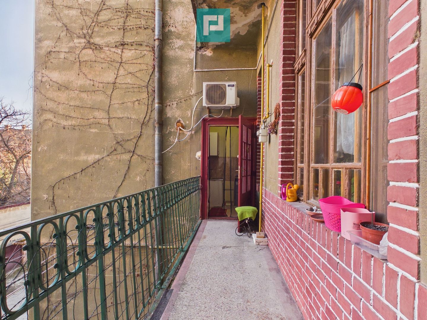 Apartament ultracentral cu 2 camere de închiriat - Poză 2