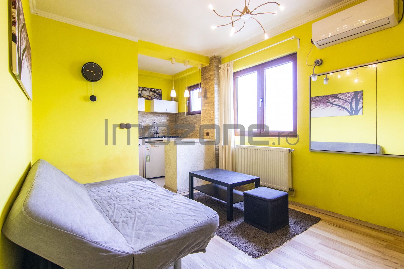 Garsoniera de inchiriat, libera, mutare imediata, Favorit Sibiu, mob. utilata - Poză 3