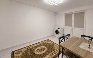 VANZARE 2 CAMERE | RENOVAT | 40 MP | ETAJ 5 | DECOMANDAT | ZONA TEIUL DOAMNEI - Poză 1