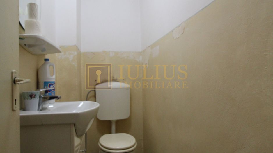 3camere, ideal pentru cei ce doresc sa renoveze de la zero un apartament. - Poză 17