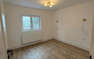 Locație excelentă! Apartament 3 camere renovat, etaj 1, Sibiu - Poză 2