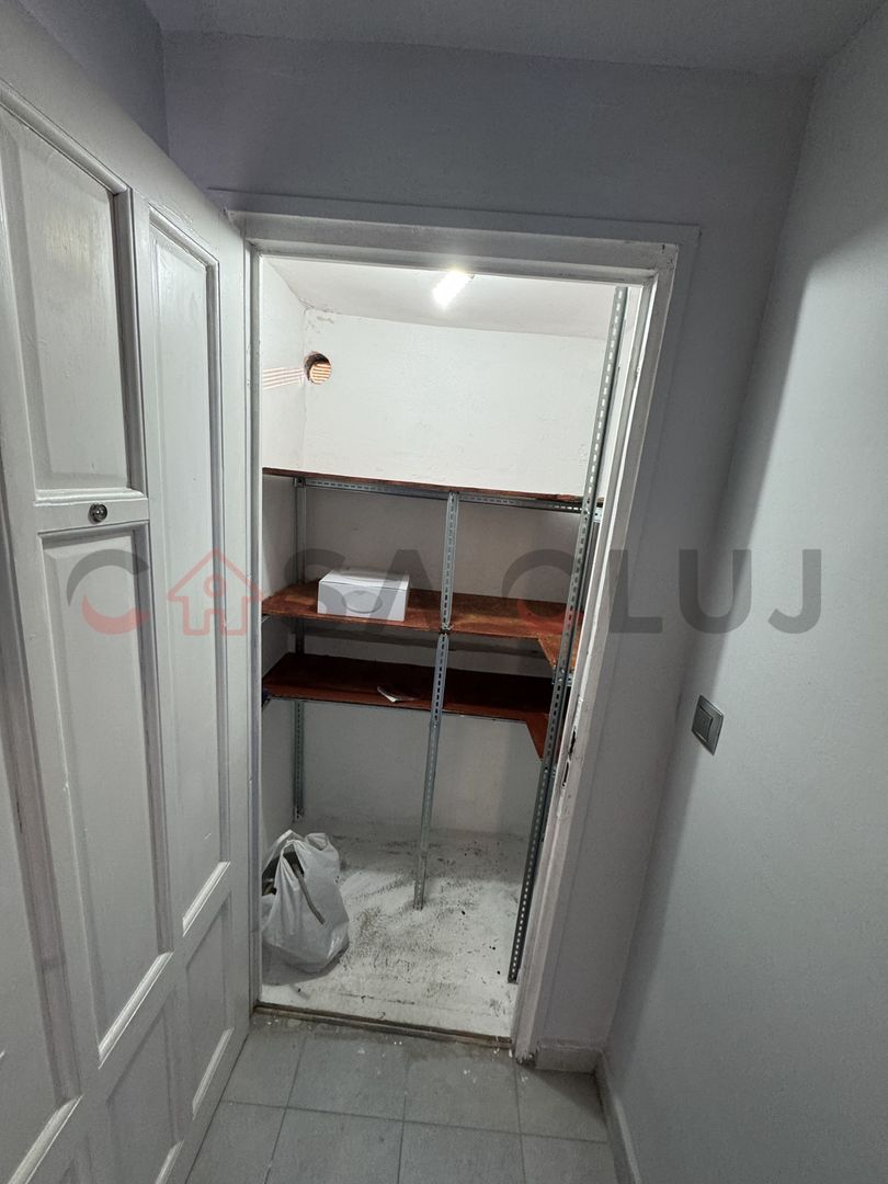 Casă cu curte comună, Zona Sala Sporturilor! - Poză 12