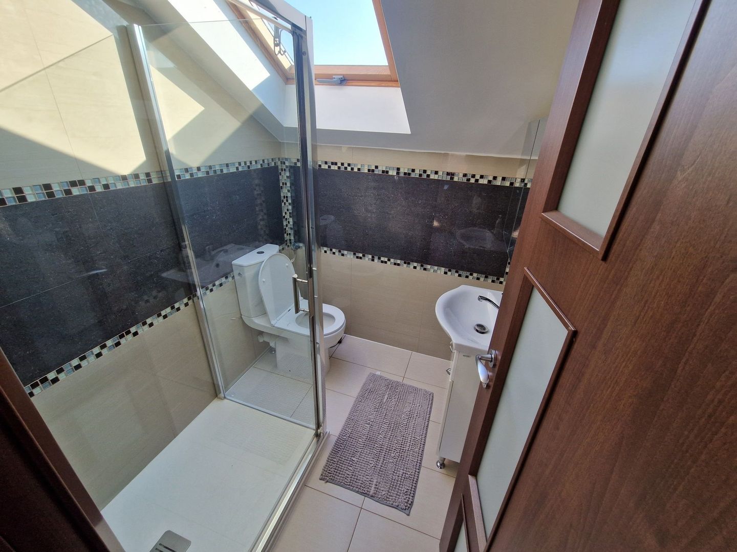 Inchiriere casa P+1+M | Otopeni-Odaile - Poză 6