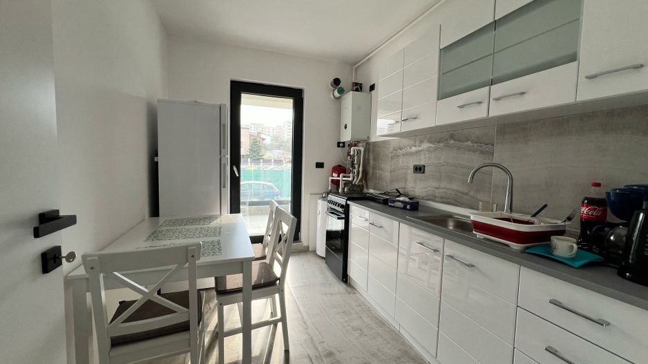 BRASADAS închiriază ap 2 cam etaj 2/5 ROKA RESIDENCE - Poză 1