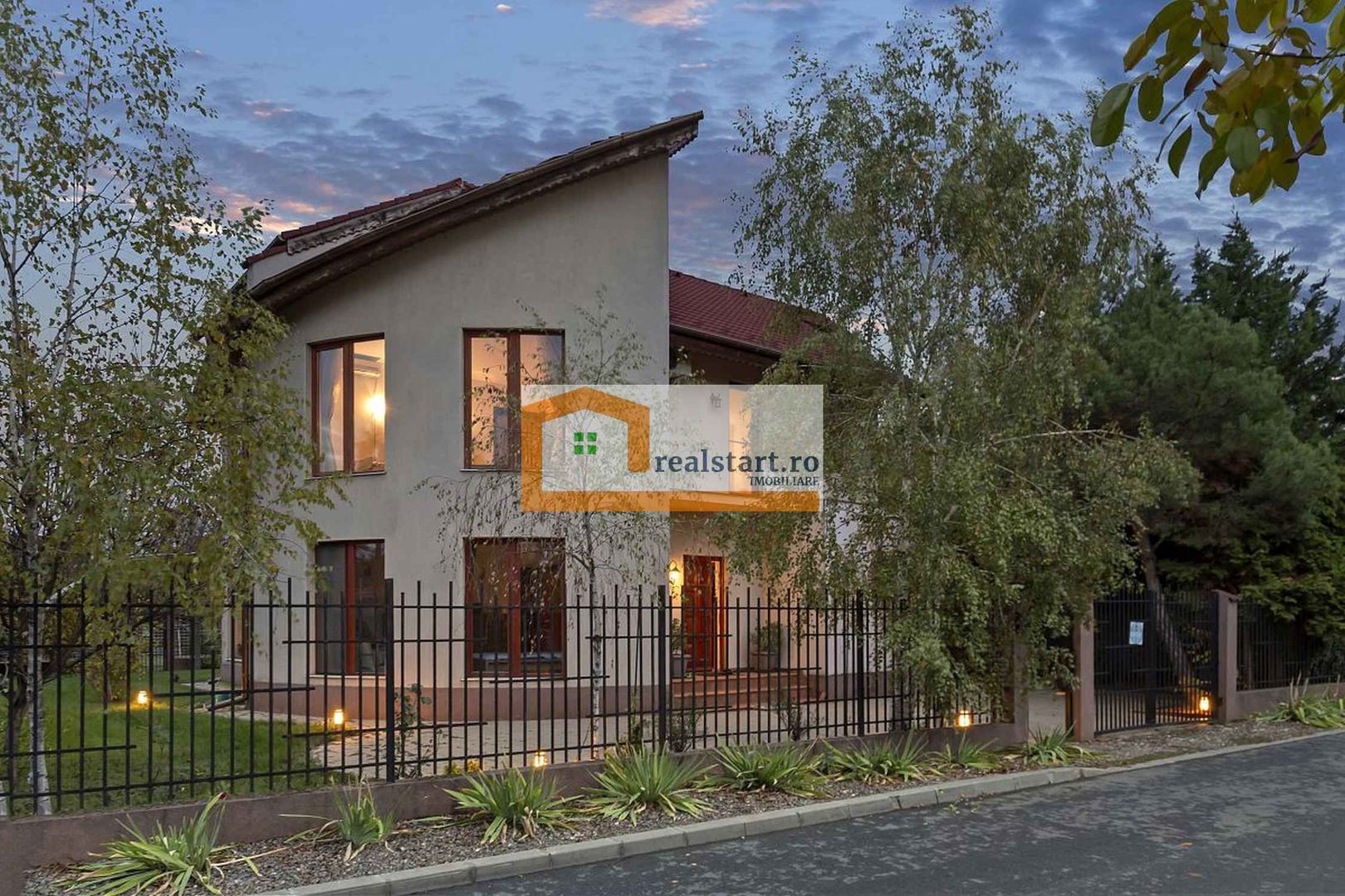 La Liziera Padure, Vila cu teren 685mp, mobilata si utilata - Poză 2