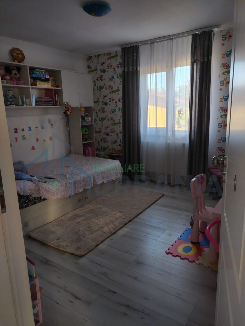 Vand casa 3 dormitoare, living, bucătărie. Intrare Popricani case noi. - Poză 7