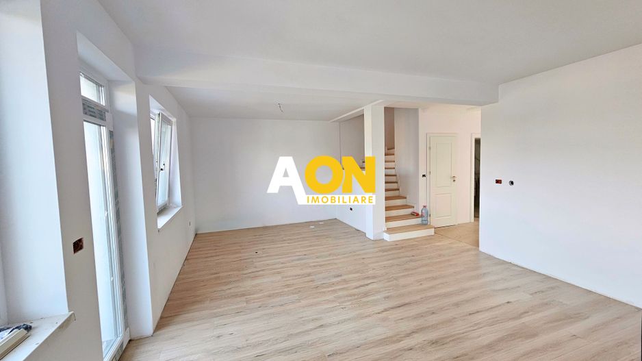 1/3 Triplex, 4 camere, pivnita, 300 mp teren, predare la cheie, Cetate - Poză 4