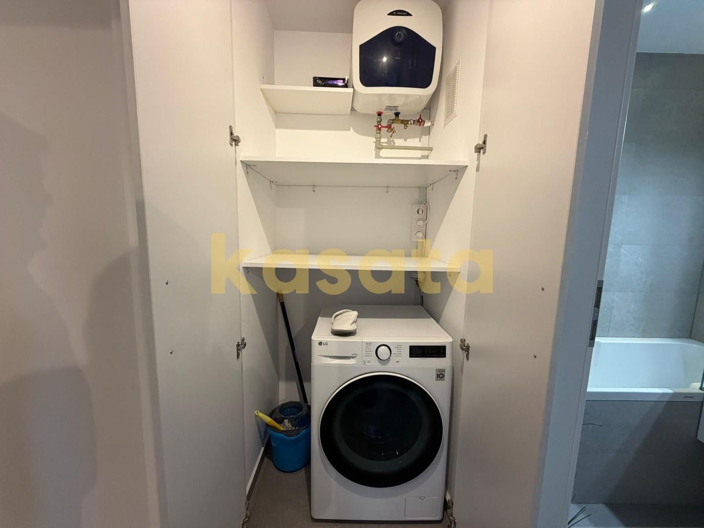 Apartament 2 camere de închiriat | Pajura | Aproape de metrou - Poză 10