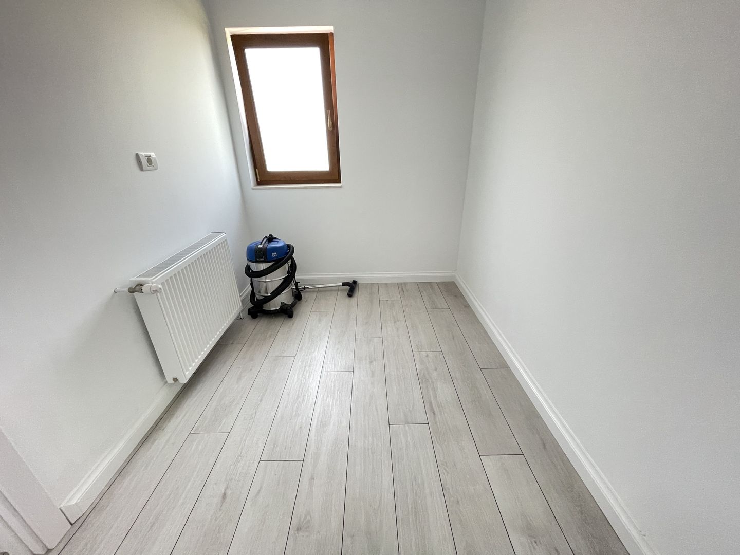 Duplex despartit prin spatiu tehnic - Poză 16