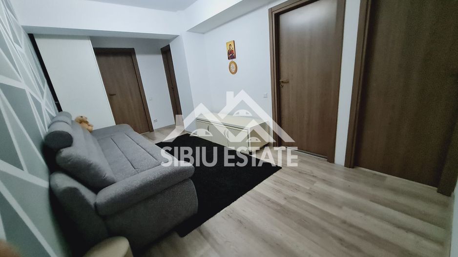 Apartament de vanzare cu 2 camere etaj 3 -Cartier Turnisor - Poză 1