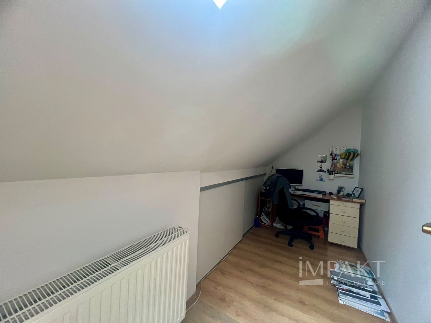 Apartament spatios cu 3 camere pe strada privata - Poză 5
