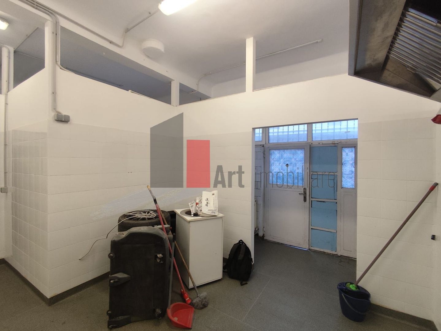 Spatiu comercial de inchiriat (bucatarie, catering, restaurant) in zona Grivita - Poză 1