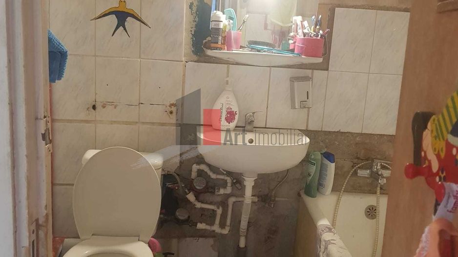 Vânzare apartament 4 camere Drumul Găzarului - Poză 3