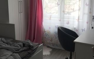 Ap 3 cam, zona Lipovei, etaj 2 - Poză 5