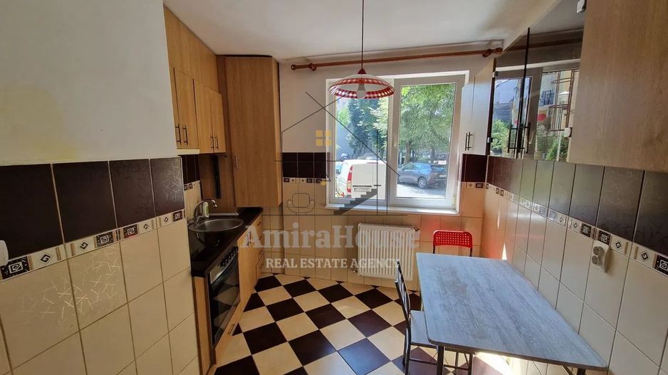 Apartament 2 camere mobilat zona strazii Horea - Poză 2