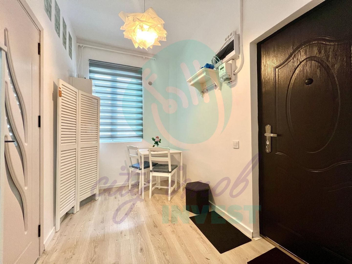 Studio renovat complet 36mp la 3 minute Metrou Muncii - Poză 4