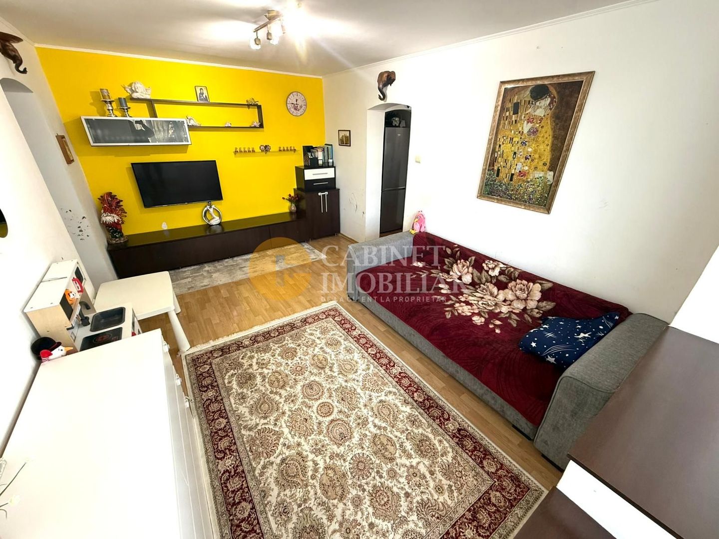 2 Camere - Mobilat si Utilat - Etaj 1 - Zona Cantemir - Poză 3