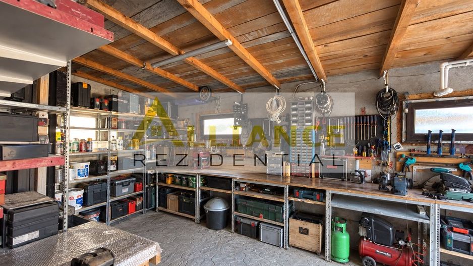 CASA P+M CU 5 CAMERE, 125 MP UTILI, GARAJ, PANOURI FOTOVOLTAICE - Poză 4